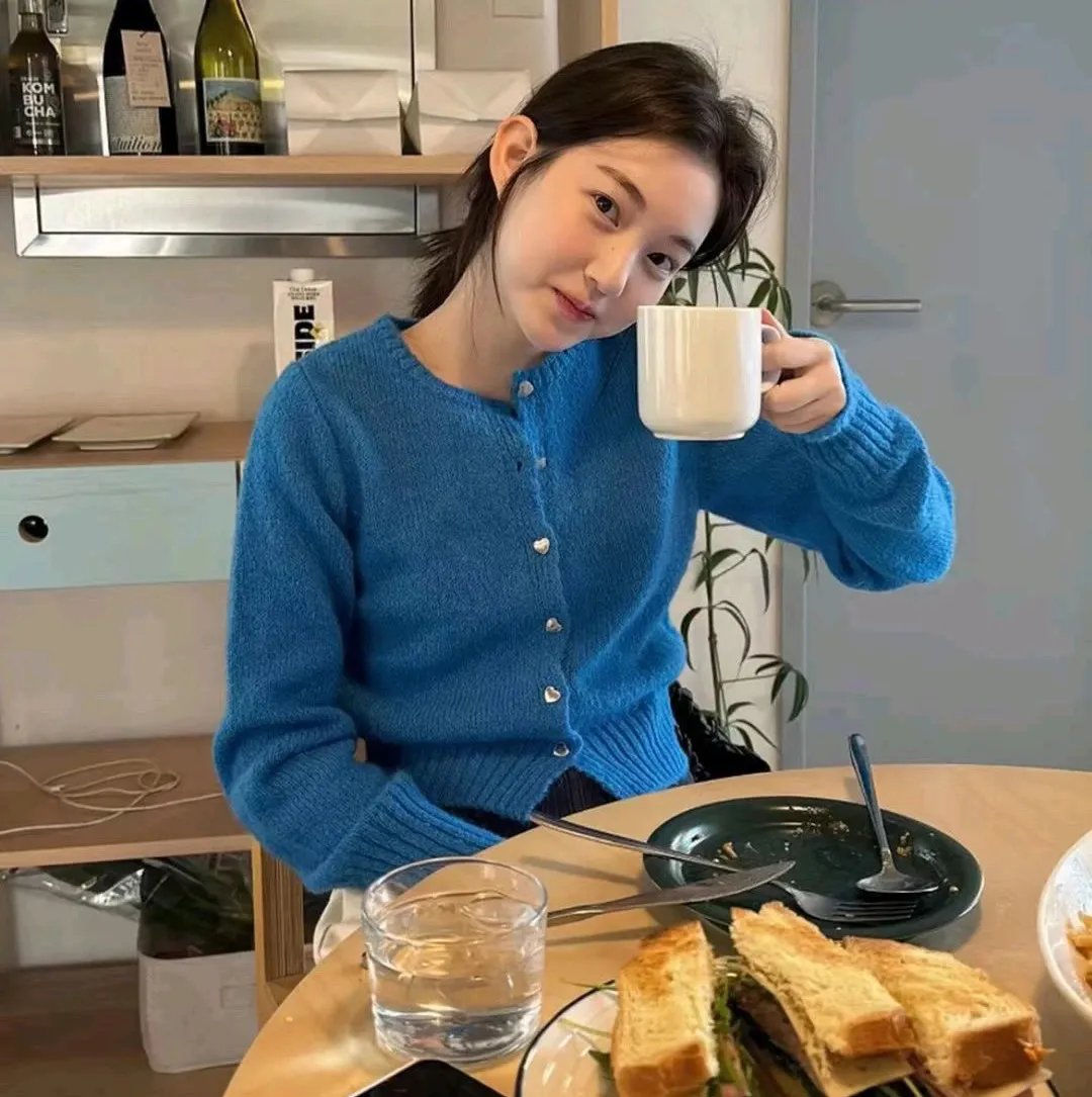 妓女。演员。皮条客